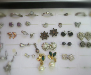 Storing Stud Earrings - Welcome to 